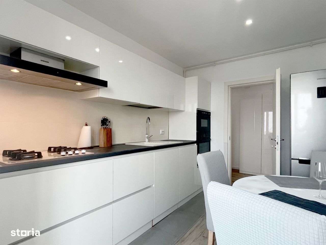 Apartament 3 camere de închiriat | Bulevardul Decebal | - Poză 7