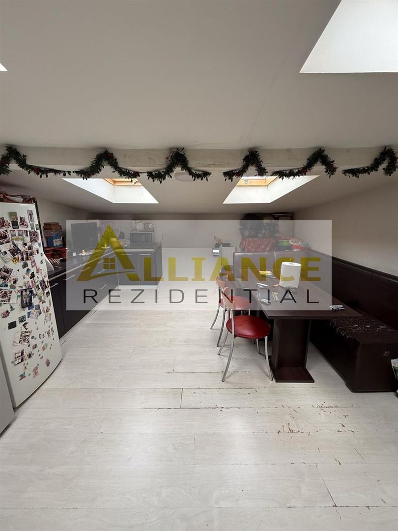 Apartament mare 4 camere â 145 mp compartimentare eficienta - Poză 3