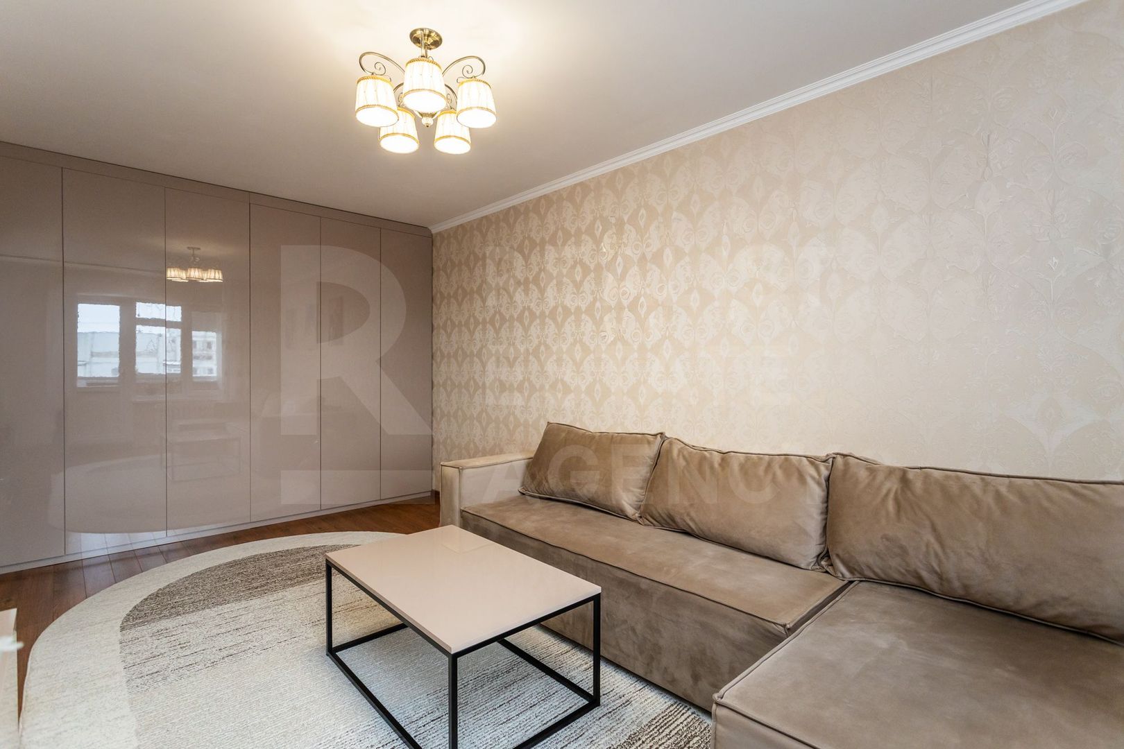 Vânzare, apartament, 2 camere, strada Vasile Lupu, Buiucani - Poză 1