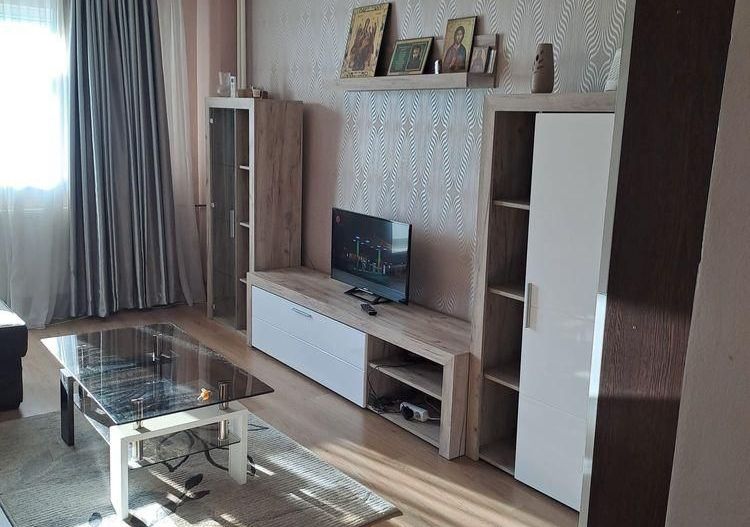 AP. 2 CAMERE PIATA SUDULUI, BUCATARIE INCHISA, MODERN, METROU 8 MIN - Poză 2