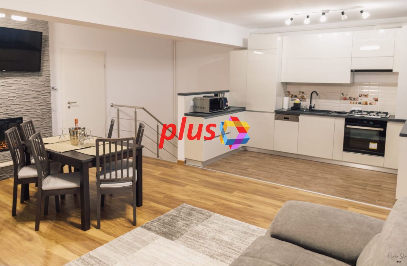 Apartament trei camere - Penthouse Brașov , locatie TOP - Zona Coresi, - Poză 1