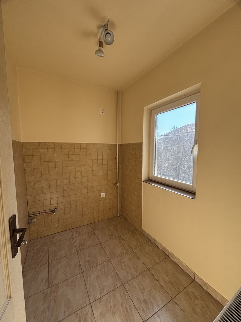 Apartament 1 camera la 10 minute de Iulius Mall - Poză 11