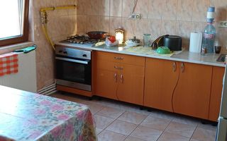 Lumina (cod04)-Casa 3 camere - Poză 7