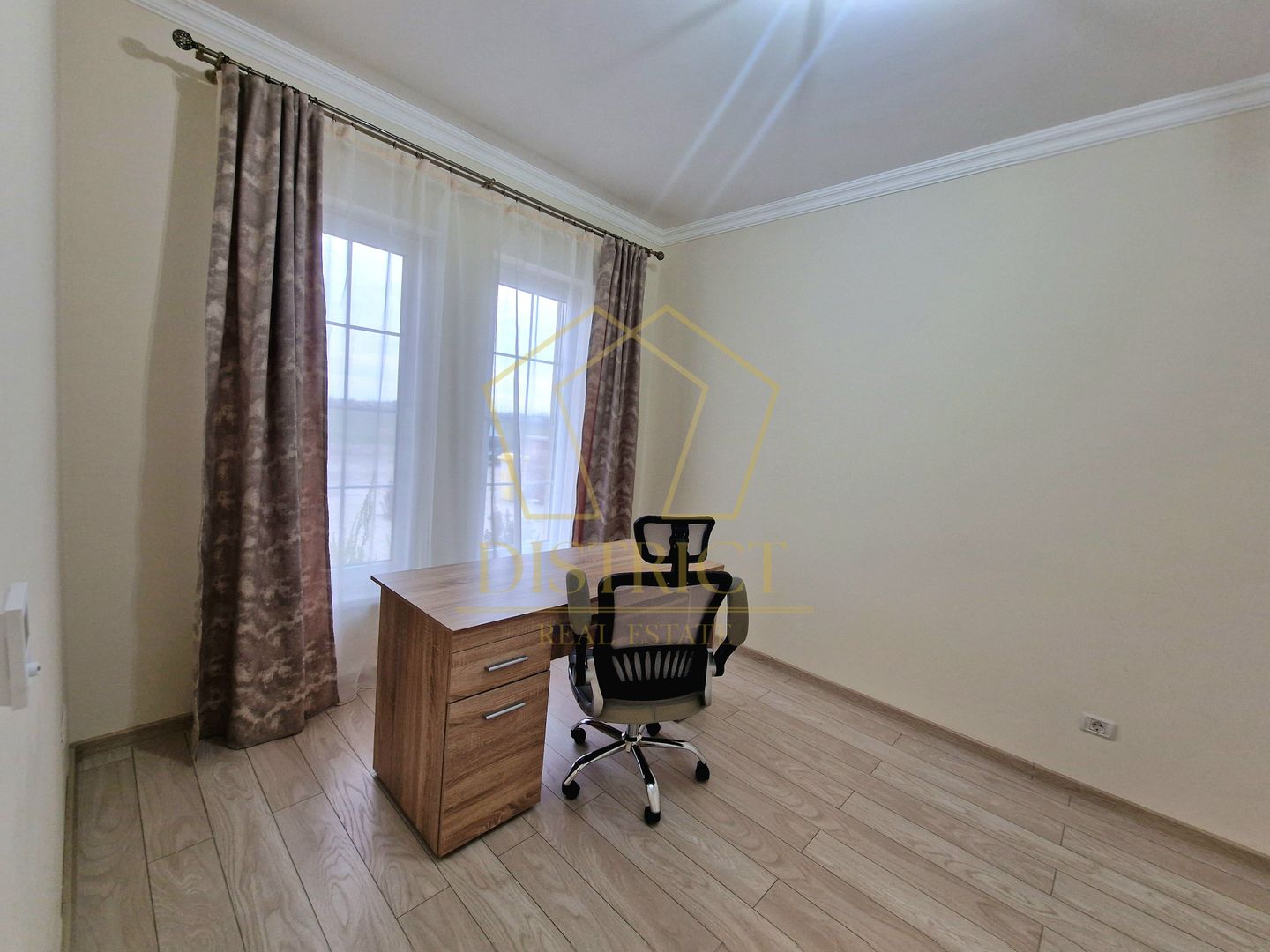 Duplex cu 4 camere si 2 bai | Urseni | Baza sportiva - Poză 5