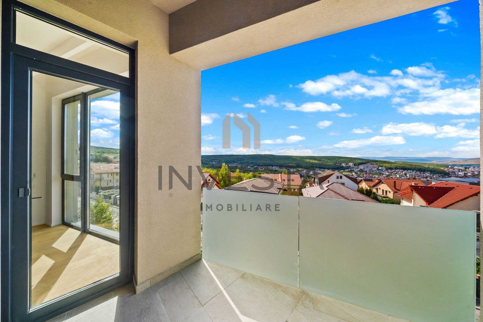 Apartament 2 camere, parcare subterana, bloc nou, ansamblul Luminia! - Poză 8