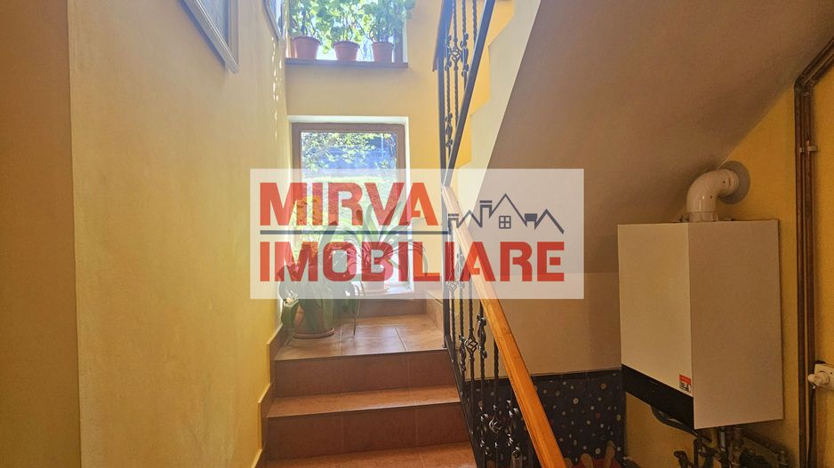 🏡 VILĂ ELEGANTĂ CU PRIVELIȘTE DEOSEBITĂ – VALENII DE MUNTE - Poză 48