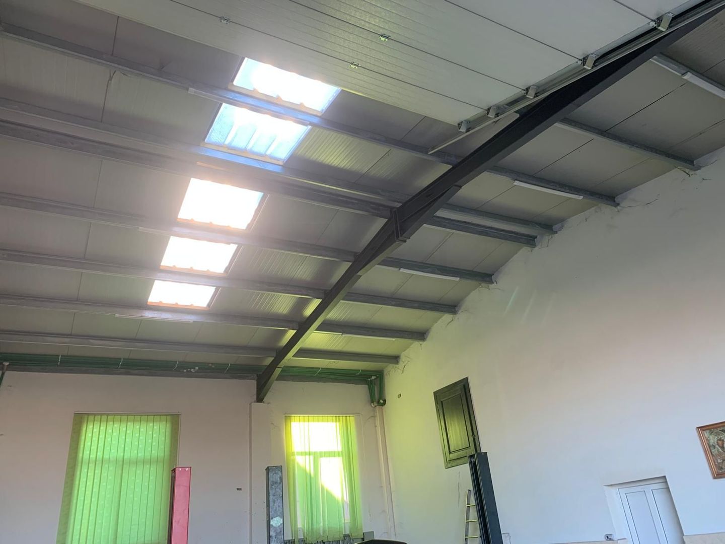 HALA / SPATIU DE INCHIRIAT IN MARGINEA - Poză 11