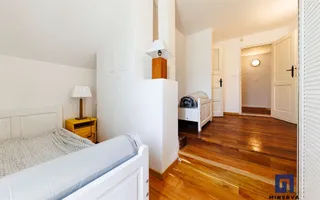 Vila cu 6 cam si 6 bai- 3465 mp teren- ideala pentru dezvotarea unui bussines  - Poză 22