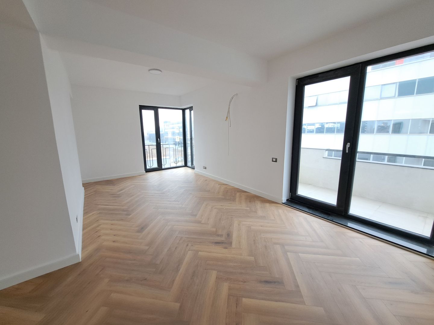 Apartament exclusivist cu 2 camere 71,41 mp - Pipera - Poză 2