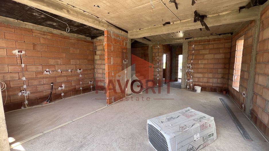 Duplex 5 camere | 130mp | Despartit | Ghiroda-Campus Universitar - Poză 3