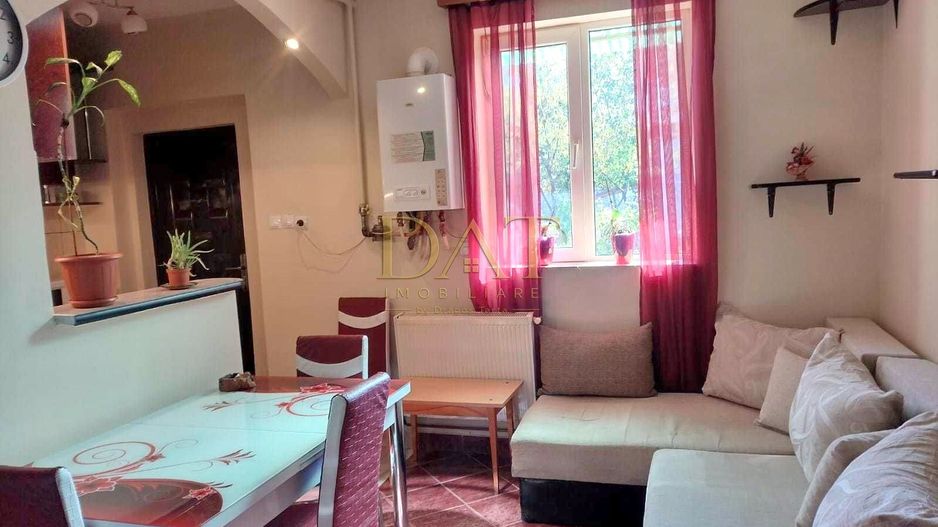 Apartament 2 camere de vanzare Gruia - Poză 1