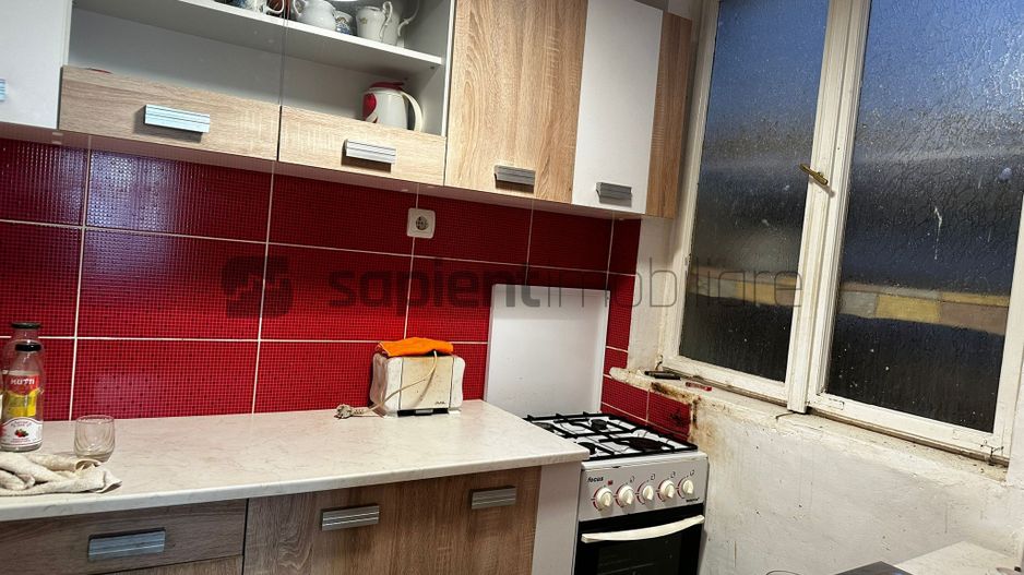 Apartament la casa cu 4 camere si acces auto, ultracentral - Poză 14