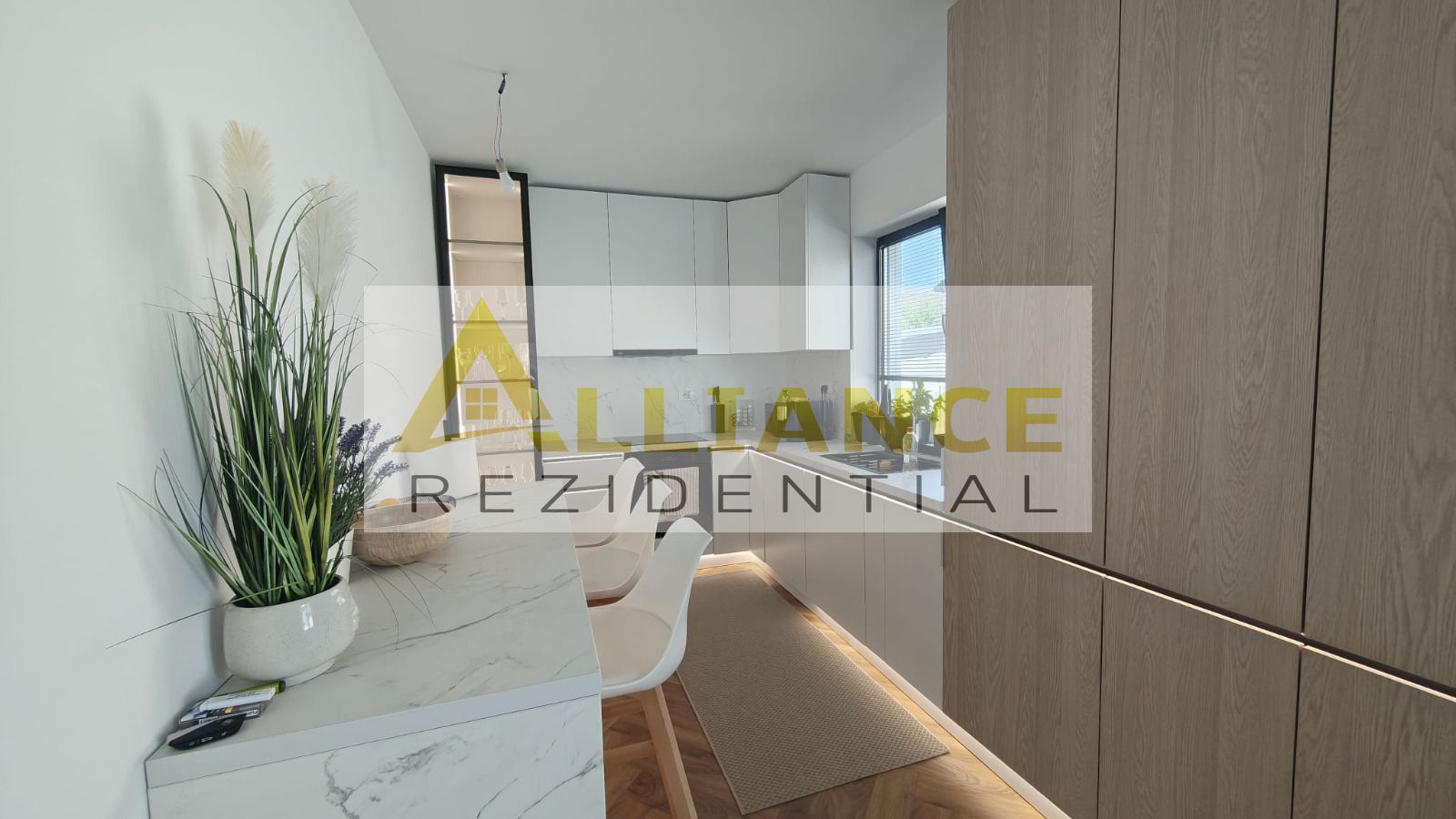 VILA premium cu piscina incalzita | 5 camere | Teren 280 m - Poză 6