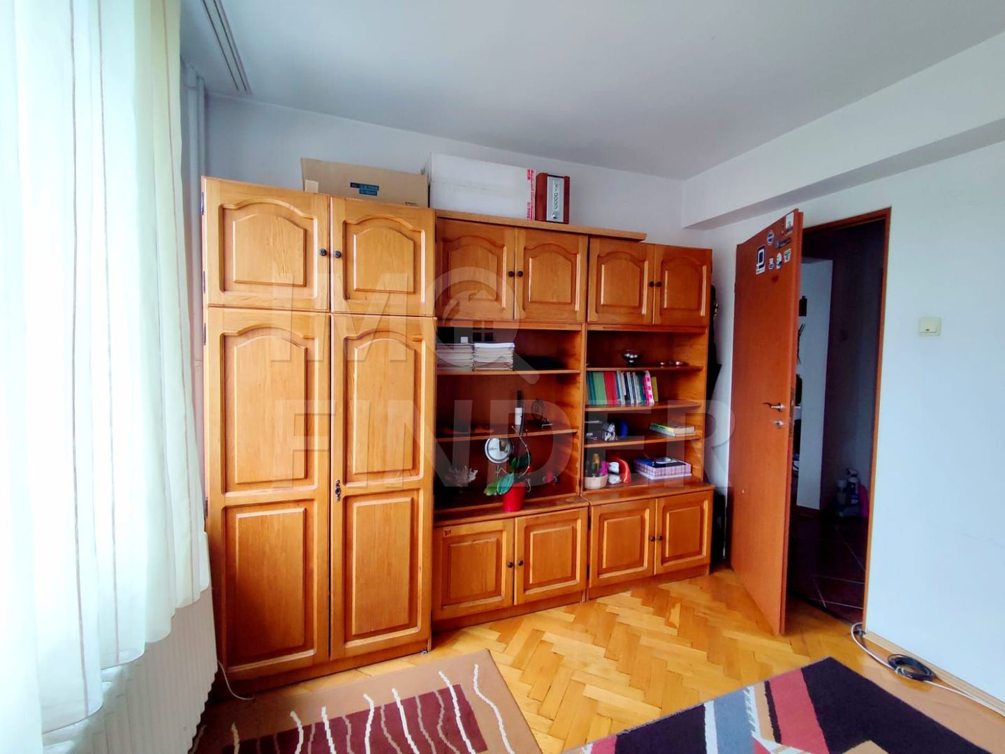 Apartament Decomandat 3 camere si 2 Parcari Grigorescu - Poză 11