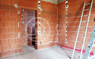 Casa de vanzare cu 4 camere in zona Santandrei, Oradea - Poză 12