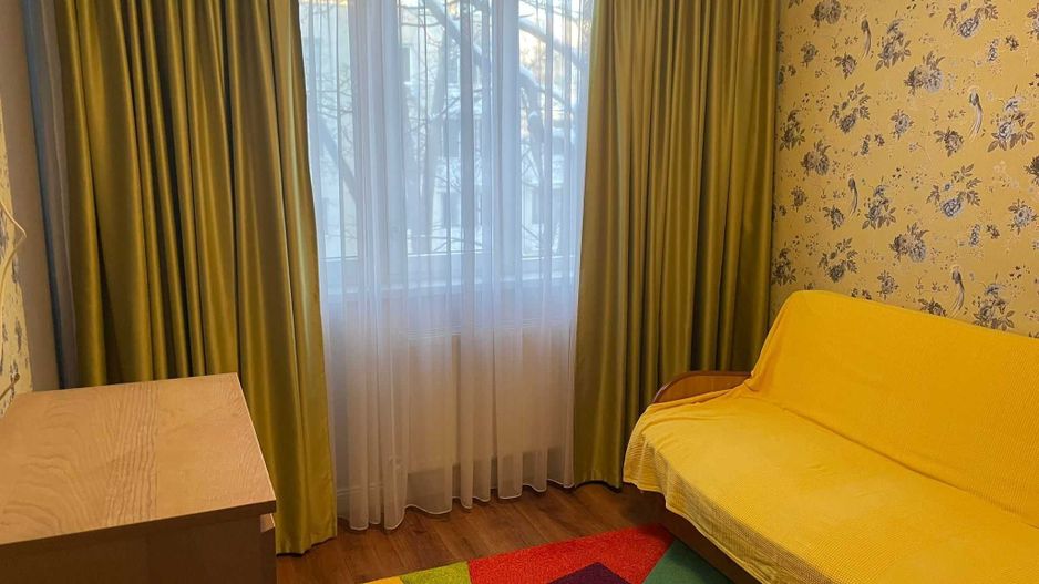 Apartament 3 camere | mobilat si utilat modern | etaj 3/4,  | loc ADP - Poză 4