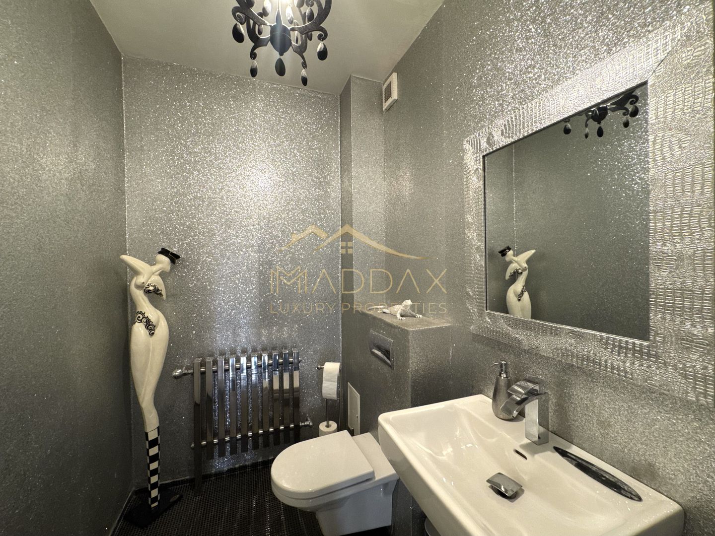 Vila cu 5 camere *344mp* + 800mp Teren // Zona Bucurestii Noi - Poză 43