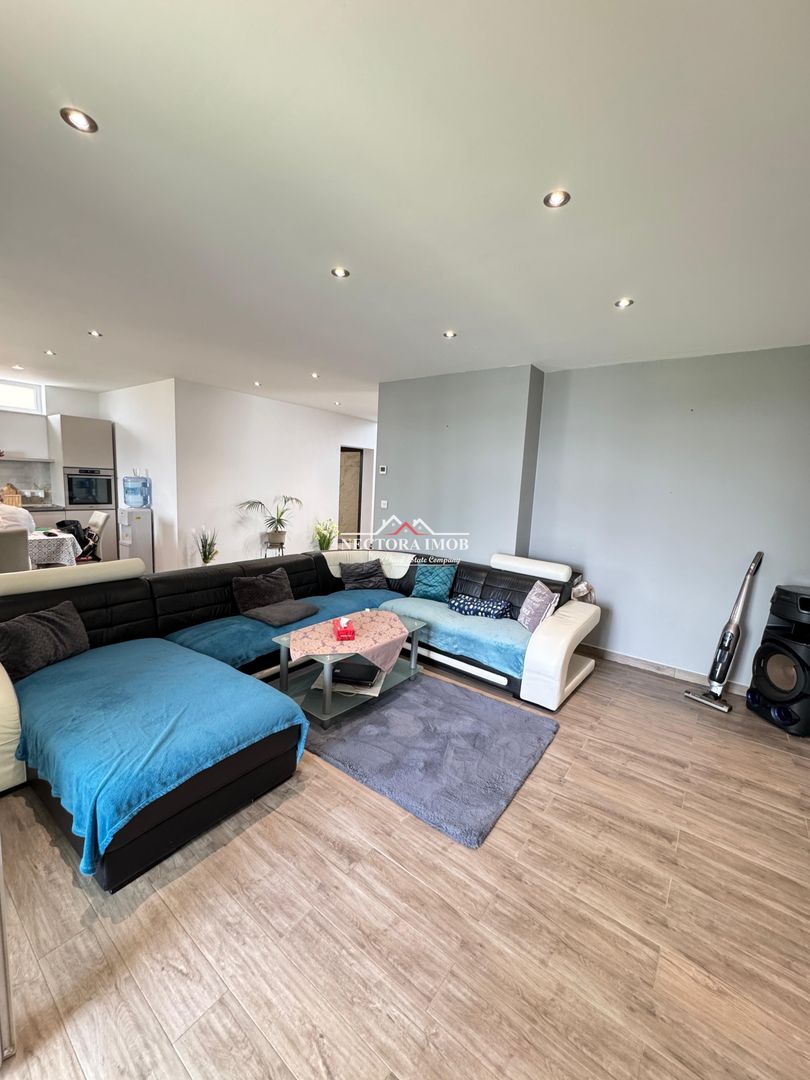 NECTORA IMOB-Casa Premium 257 mp construit + 569 mp teren, Sanmartin - Poză 10