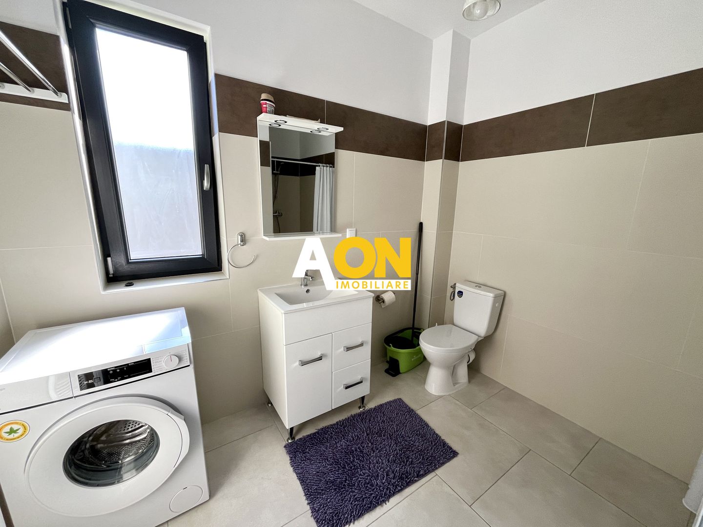 Apartament cu 3 Camere, Bloc Nou, Etaj 1, Zona Centru - Poză 10