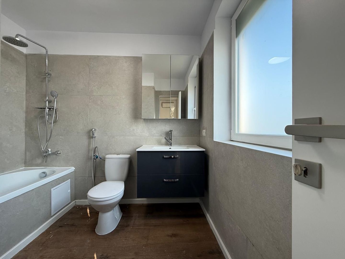 VILA TIP DUPLEX | PIPERA-TUNARI - Poză 10