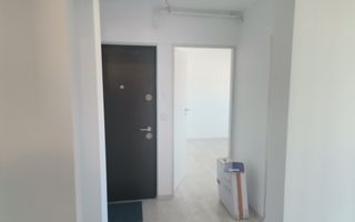Vanzare apartament decomandat, renovat total, liber, Mioveni - Poză 2