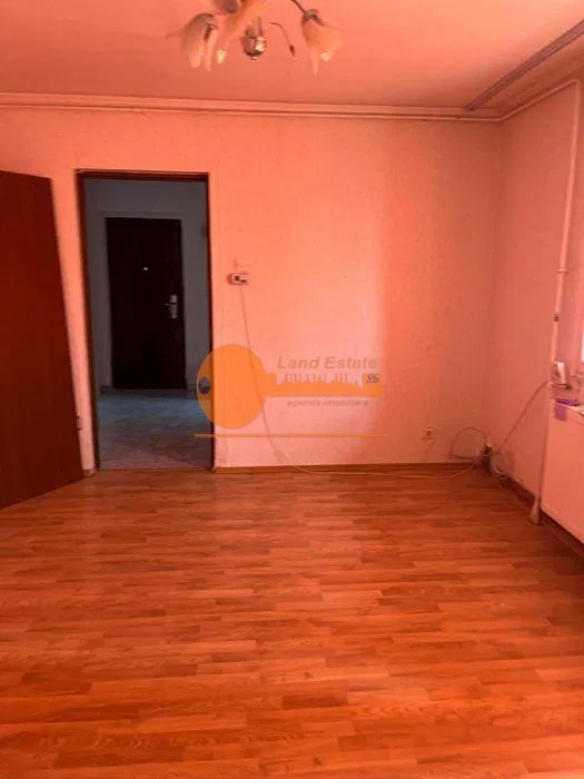 3 camere Gorjului ( Centrala-bloc reabilitat ) - Poză 3