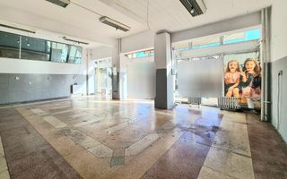 Spatiu comercial de închiriat Brasov - 60 mp  # spatii-comerciale-brasov.ro - Poză 2