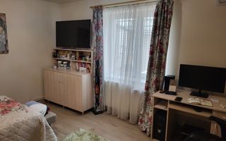 Casă de Vânzare | Piscină Interioară | Spațiu de Relaxare - Poză 37