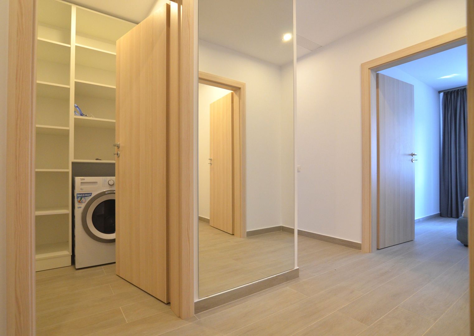 Inchiriere 2 camere cu parcare subterana URBAN PLAZA - Poză 21