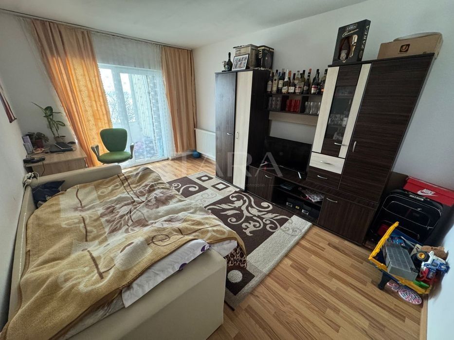 Apartament 2 camere zona Terra - Poză 3