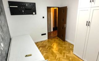 Apartament cu 3 camere in zona Lunei - Poză 7