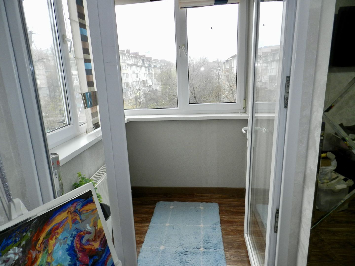 Apartament cu două dormitoare și living comasat cu bucătărie - Poză 9