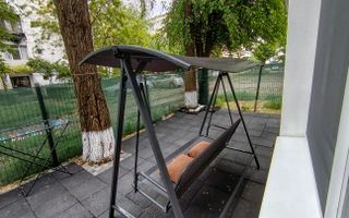 De vanzare apartament 3 camere – Micro 40 – Parter cu gradina, 60.000 euro - Poză 7