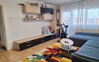 Apartament 4 camere zona lipovei - Poză 1