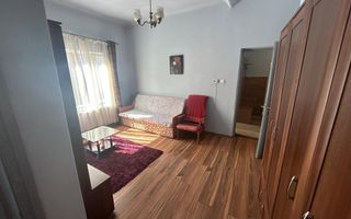 Apartament 2 camere de închiriat în Piața Sfatului, Centrul Istoric - Poză 8