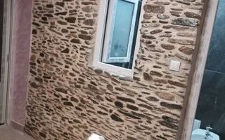 Casa Individuala I 2 Camere I Garaj I Central I Saliste - Poză 1