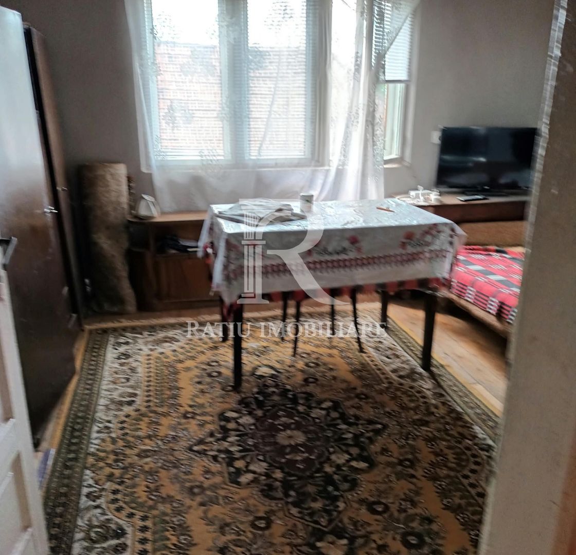 Casă din cărămidă | Teren 800 mp | Anexe tradiționale | Magura-Toplita - Poză 10