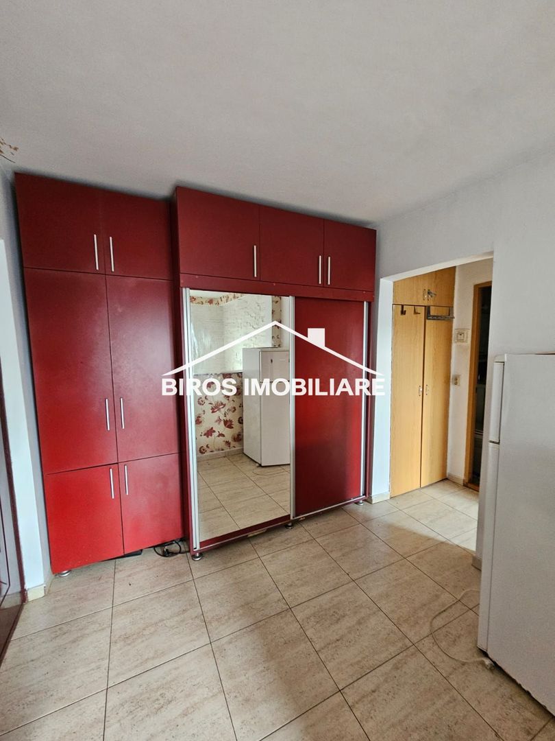 2 camere decomandate – Zona Rovine- Parculet - Poză 3