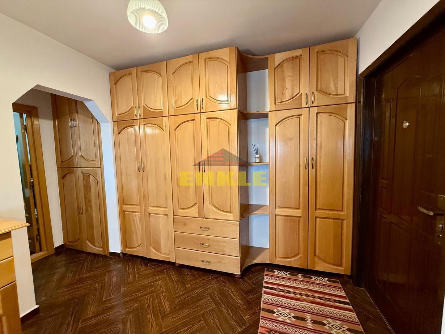 De vanzare apartament 2 camere decomandat - Poză 8
