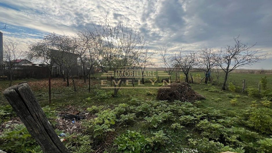 Casa de vanzare + teren, zona Curtesti, pret 55000 euro negociabil - Poză 5