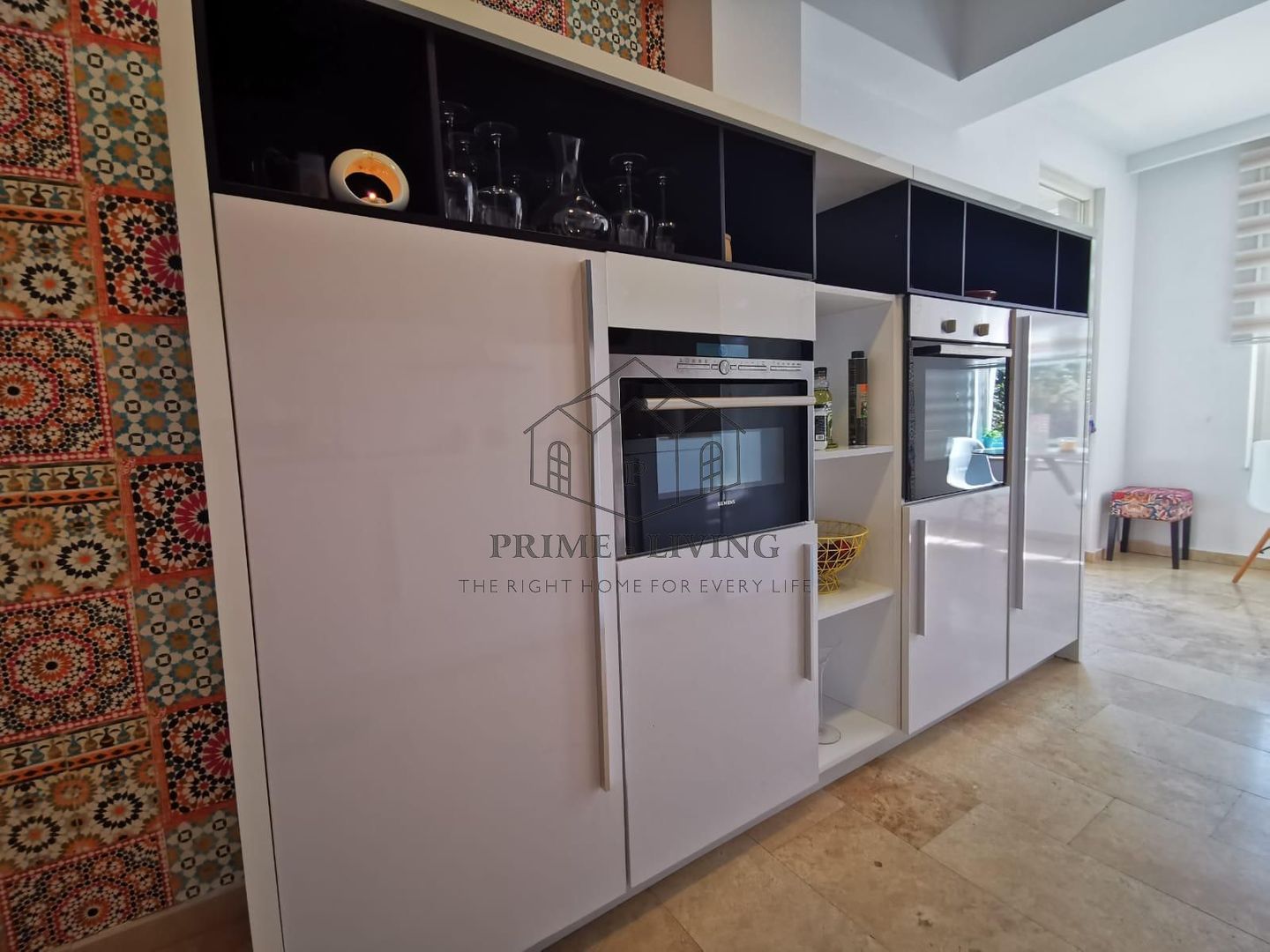 VILA CU 7 CAMERE IN COMPLEX LA INCHIRIERE/VANZARE IN IANCU NICOLAE - Poză 2