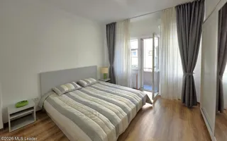 Piata Romana, 4 camere 138 MP total, Etaj 2/9, renovat - utilat, liber - Poză 32