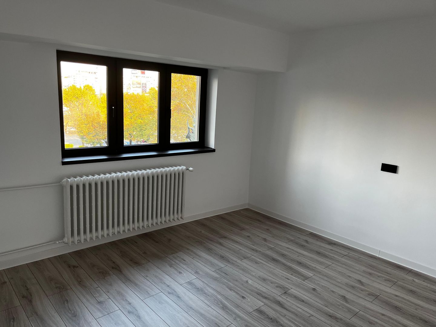 4 camere renovat | vedere fântâni Unirii | Bibescu Vodă | 106 mp - Poză 38