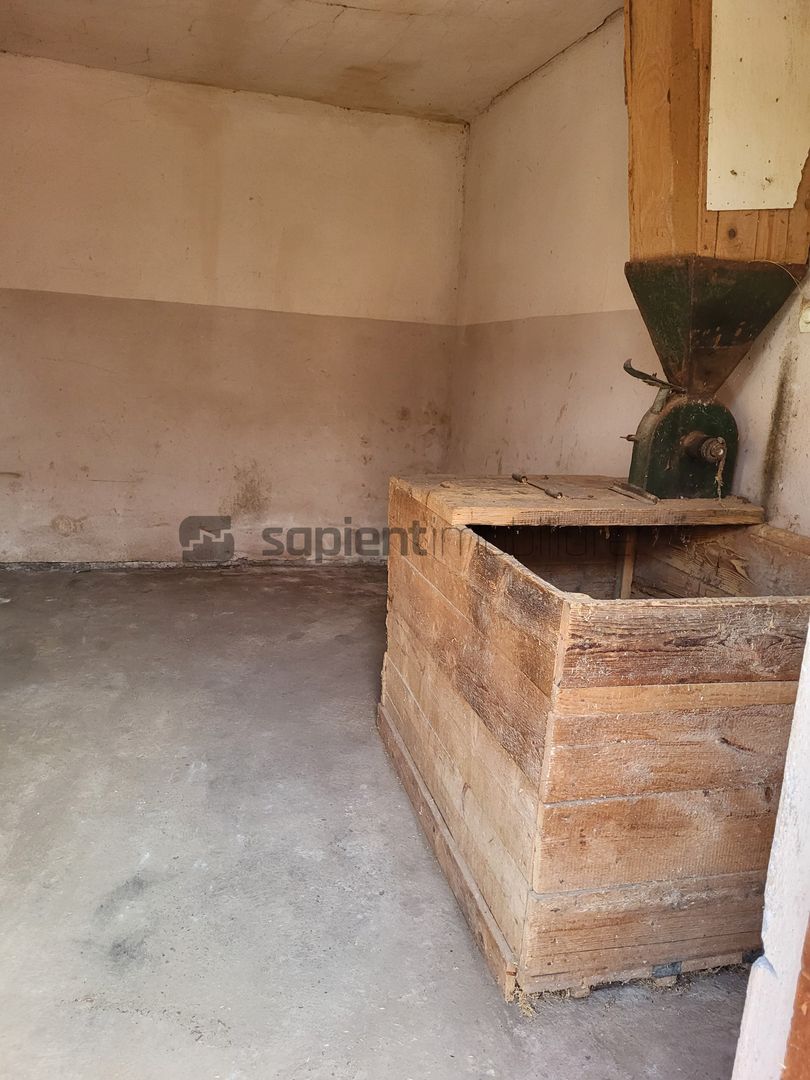 Casa de vanzare pentru 2 familii 5 camere 482mp - Poză 20