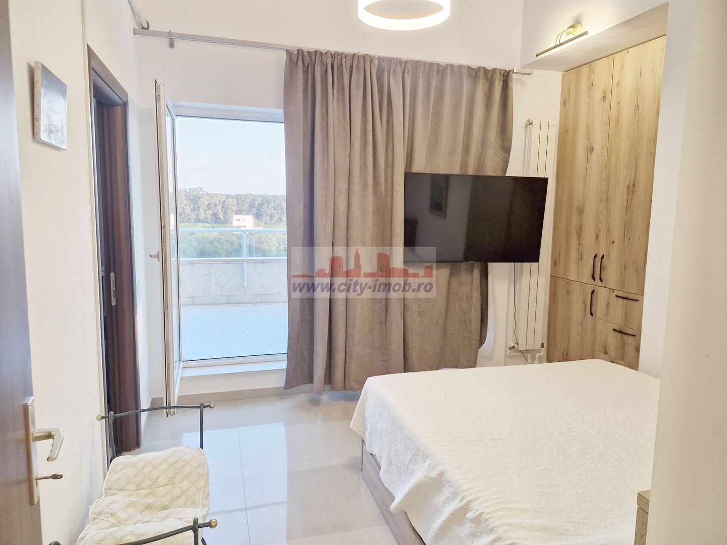 Inchiriere apartament 2 camere Baneasa Complex Rezidential - Poză 11