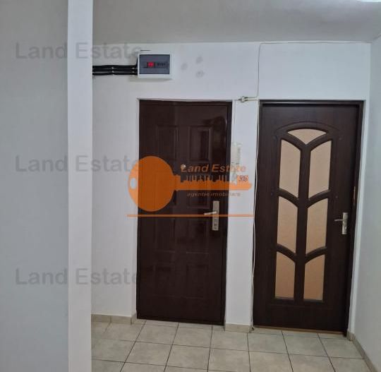 2 camere etaj 1 din 4 Aviatiei - Poză 12