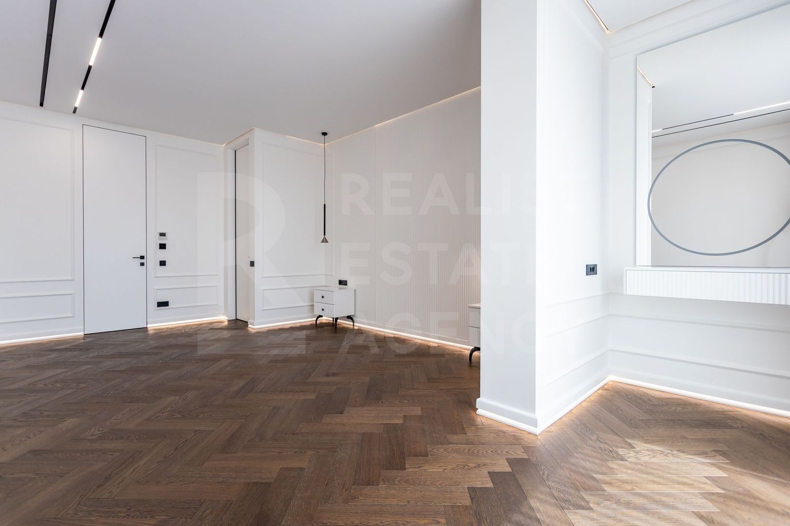 Chirie, apartament, 4 camere, str. Universității, Centru - Poză 24