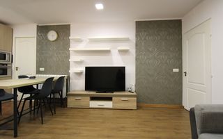 3 camere + 2 bai, centrala proprie, zona Aradului. - Poză 2