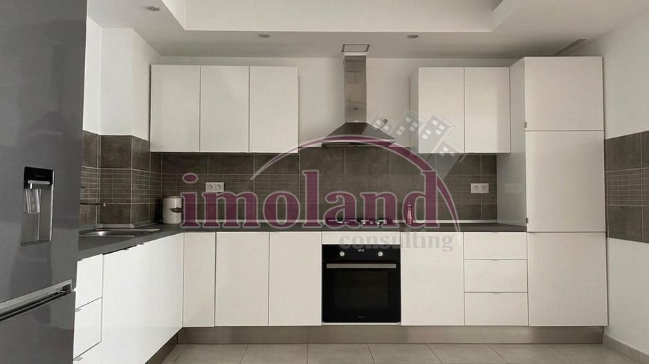 Inchiriere - apartament 2 camere + loc de parcare - Iancu Nicolae-Pipera - Poză 4