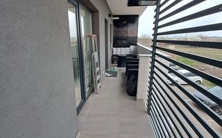 3 camere  bloc nou, 80 mp utili , balcon de 20 m - Poză 37